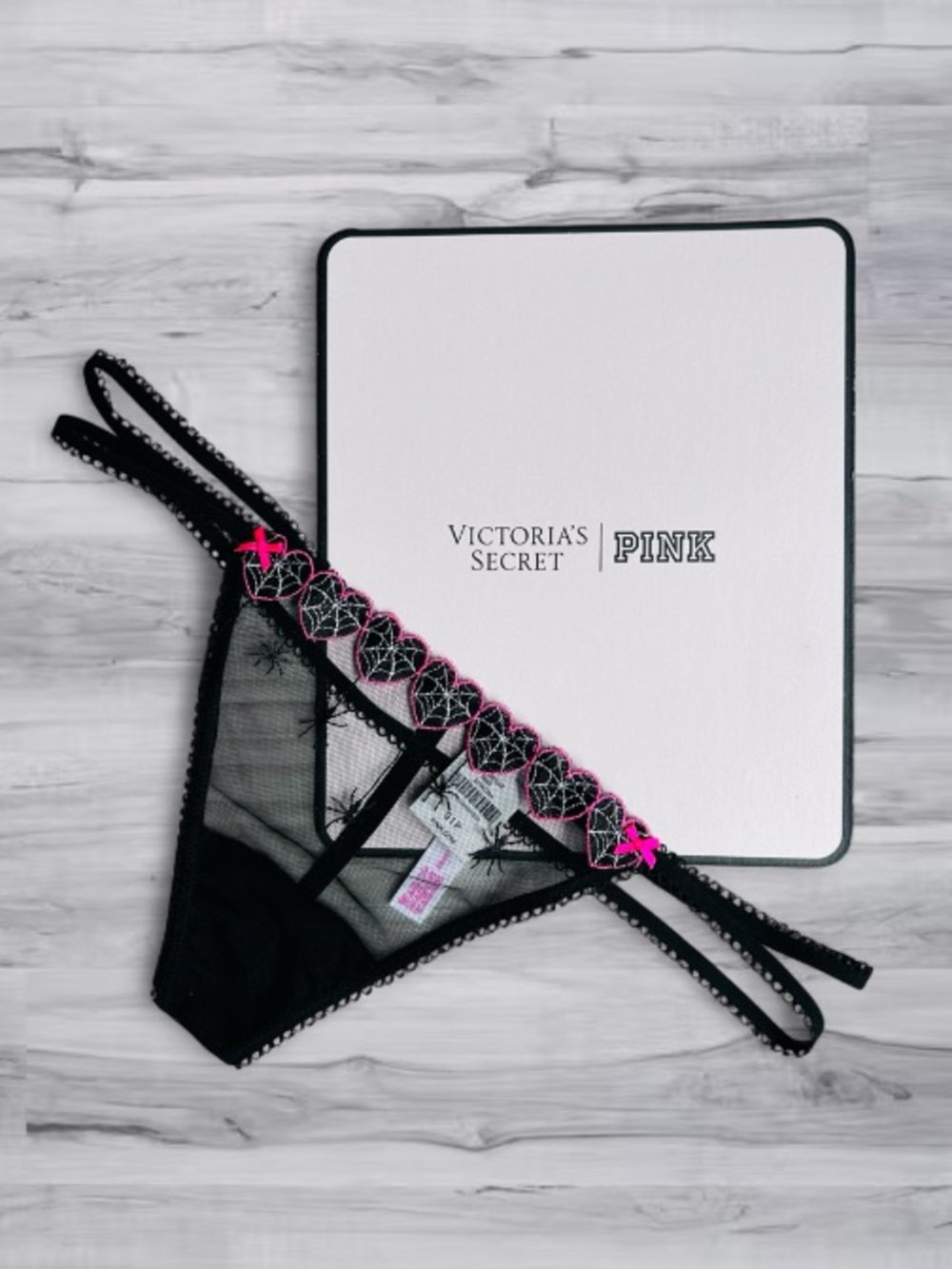 🆕🕷️PINK Spider Web Strappy Thong  Victoria’s Secret Small NWT